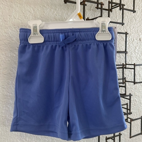 Carter's sport shorts New - 3T - Picture 1 of 6